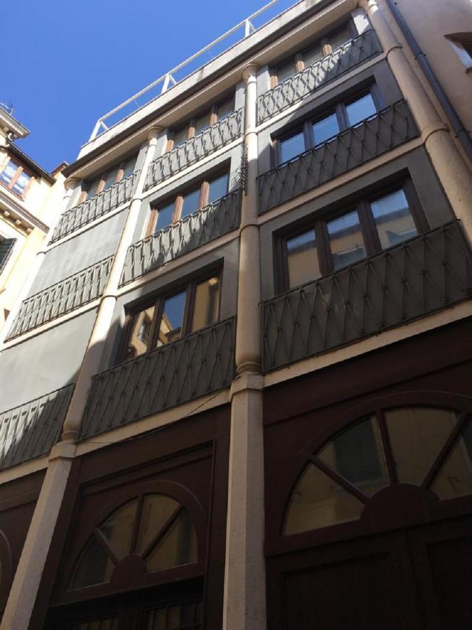 On The Roofs To Piazza San Marco - Venezia Apartment ภายนอก รูปภาพ